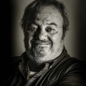 studio portret zwart wit, John Bachrach Westervoort-Fotografie Arthur van Leeuwen