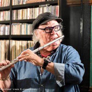 portret-Thijs-van-Leer-met-dwarsfluit