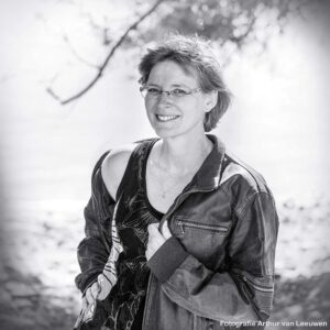 Portret van een mooie vrouw-Fotografie Arthur van Leeuwen