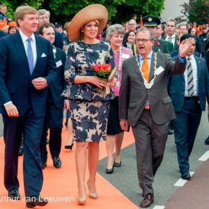 Alexander en Maxima, Duiven