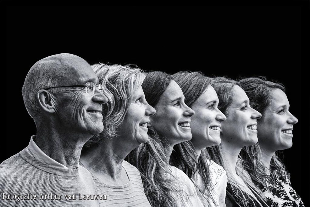familiefoto op een rij, Didam