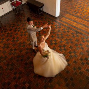 dansen in kasteel Huis Bergh - Fotografie Arthur van Leeuwen