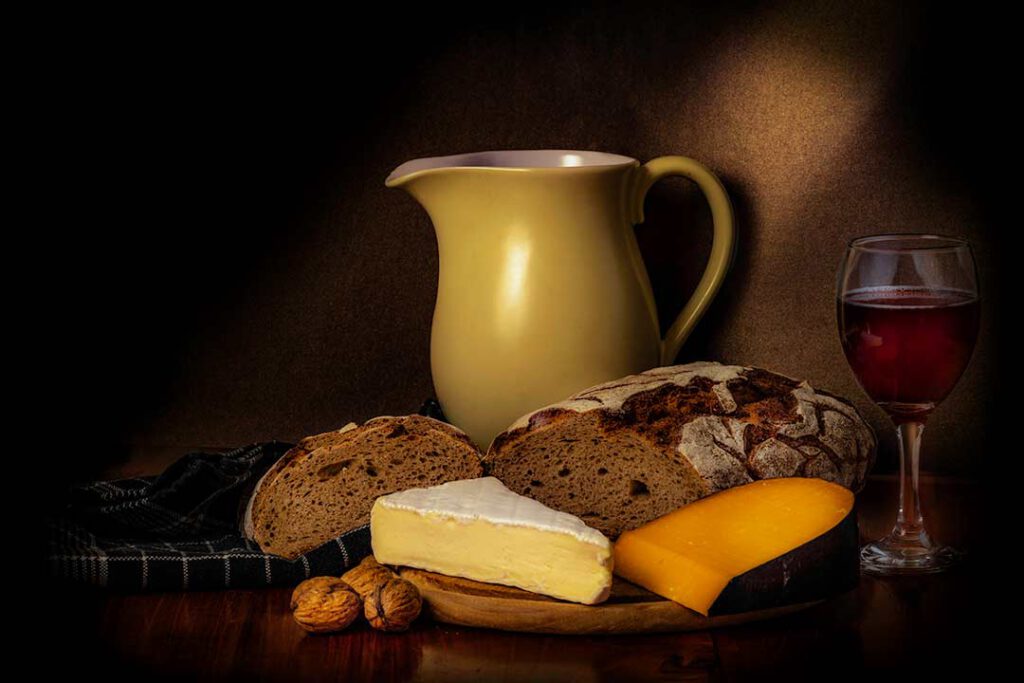 product-Brood-met-wijn-en-kaas